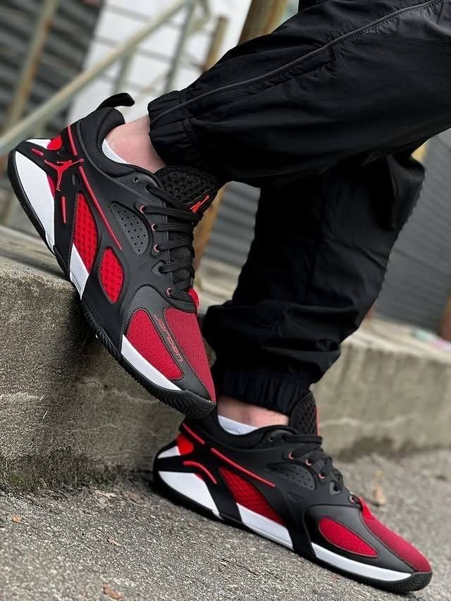 Кроссовки Air Jordan Heir 'Bred'
