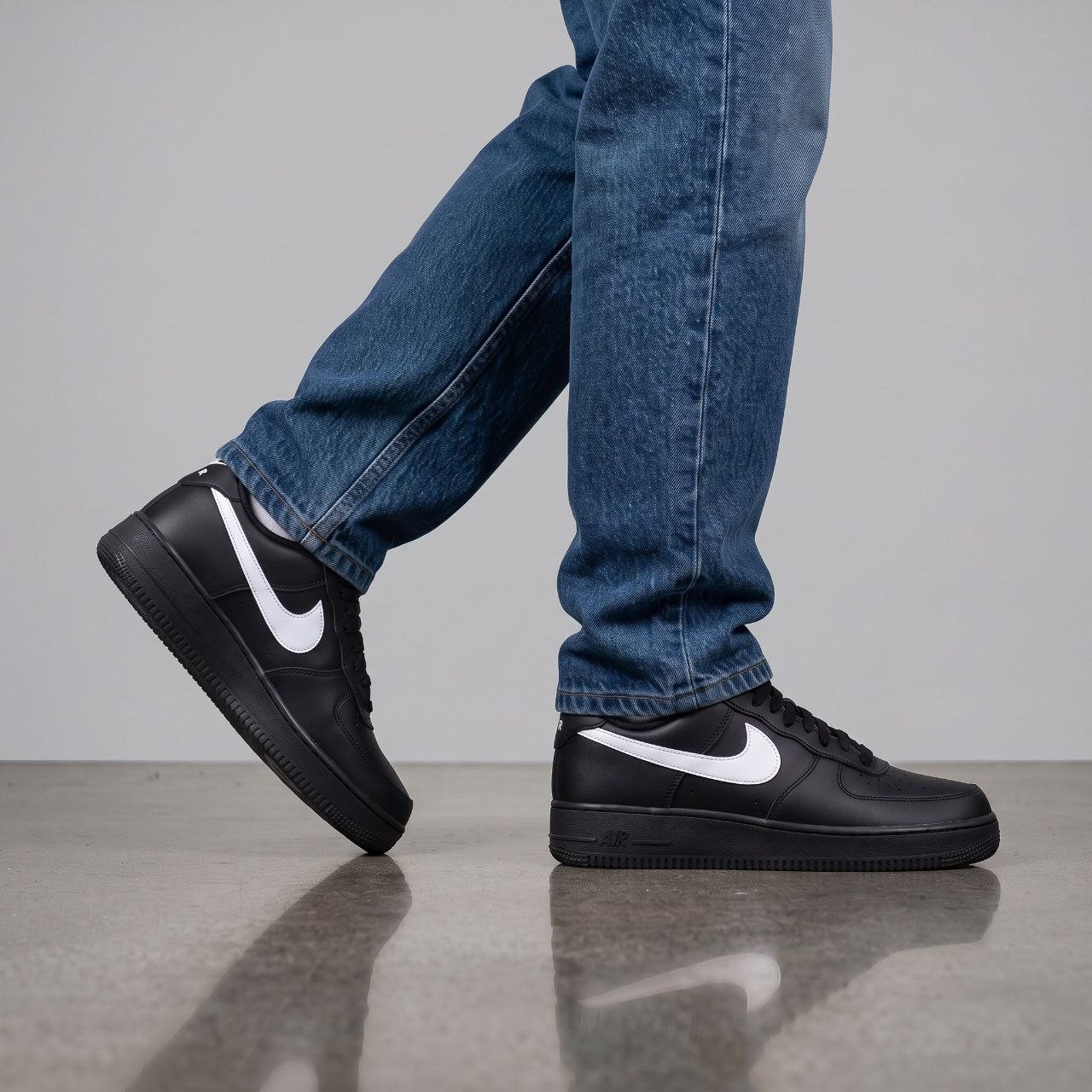 Кроссовки Nike Air Force 1 Low '07 'Black White'