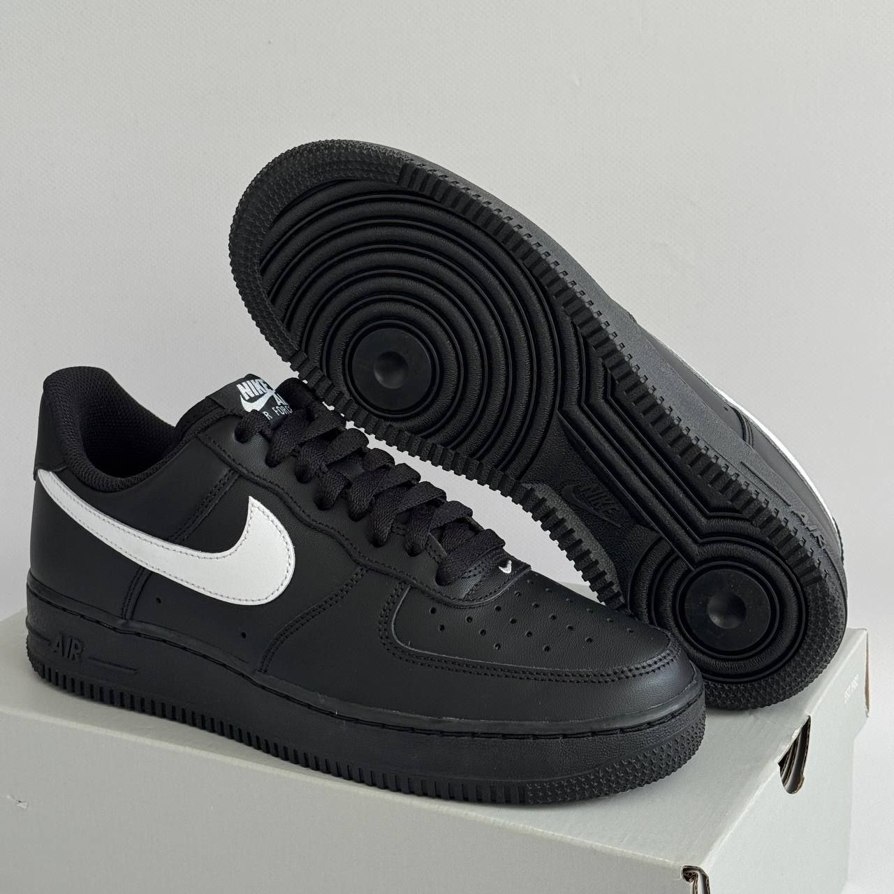 Кроссовки Nike Air Force 1 Low '07 'Black White'