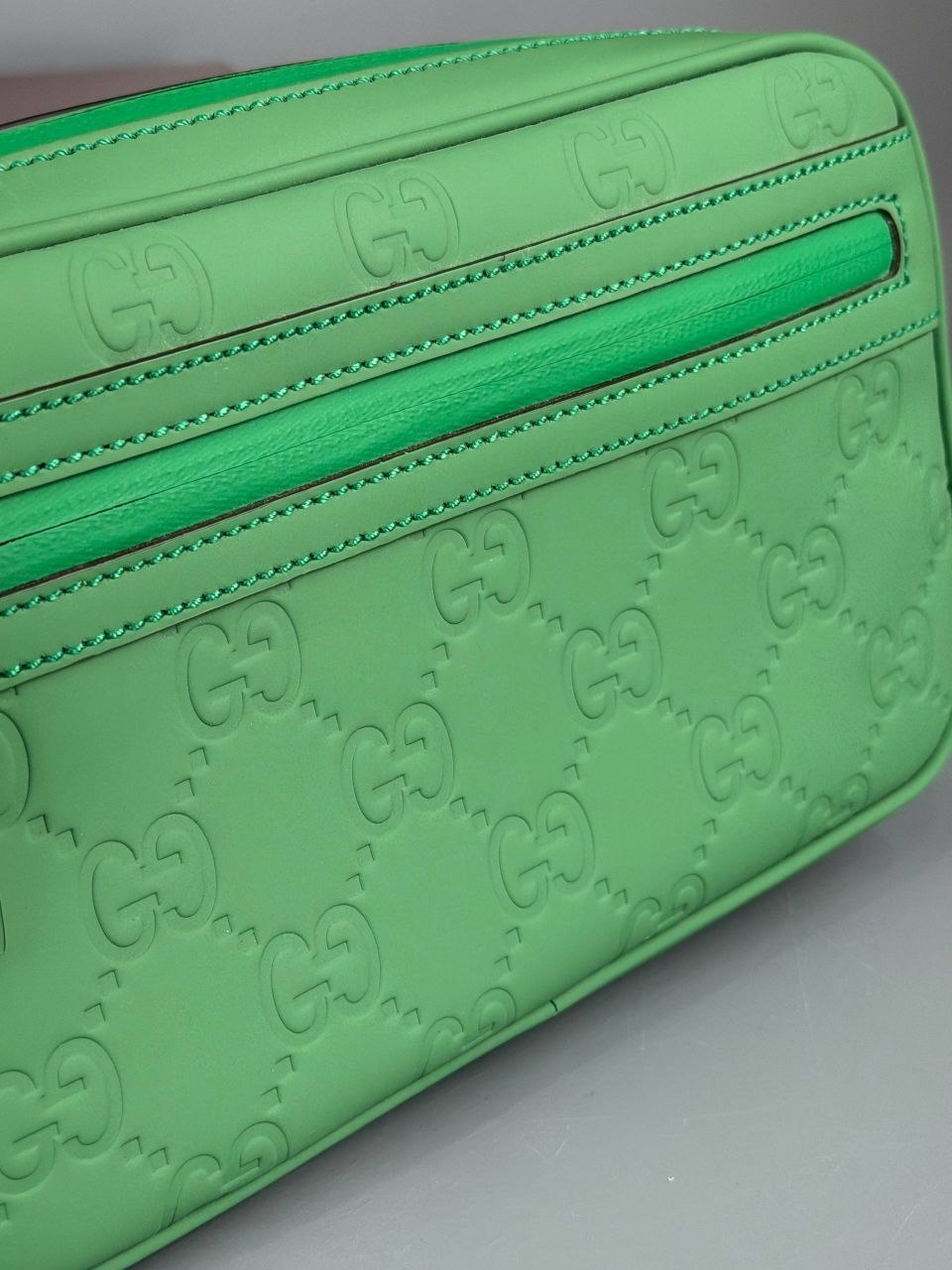 Сумка поясная / через плечо Gucci GG Rubber Effect Belt Bag Body Bag 'New Shamrock'